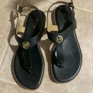 Michael Kors MK Flip flops sandal